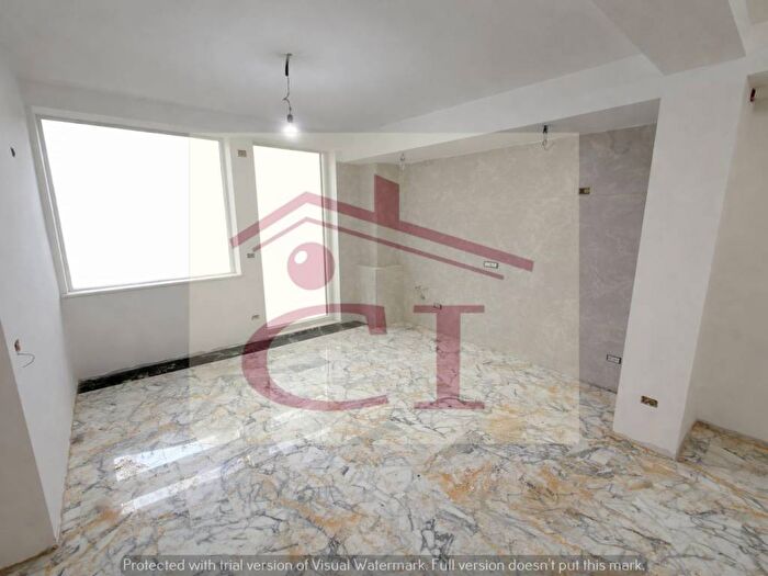 Appartamento trilocale in affitto in Via Santa Maria a Cubito, Qualiano