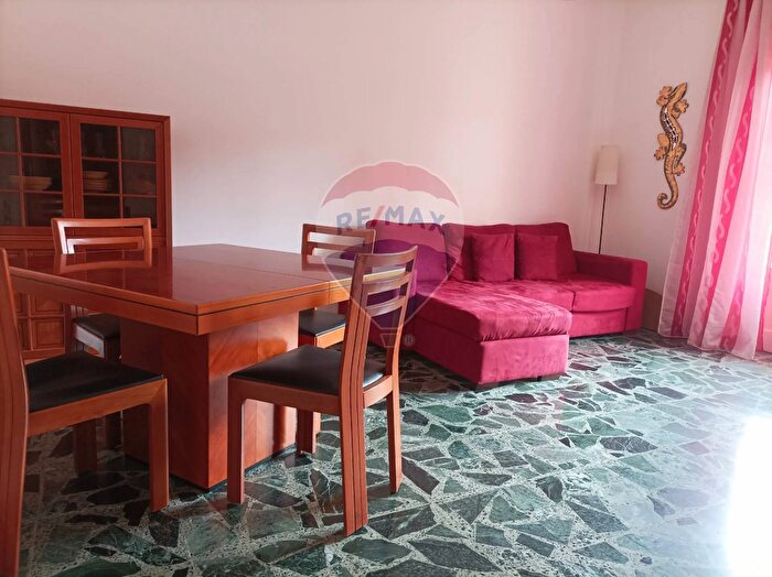 Appartamento con 5 locali in vendita in Piombino