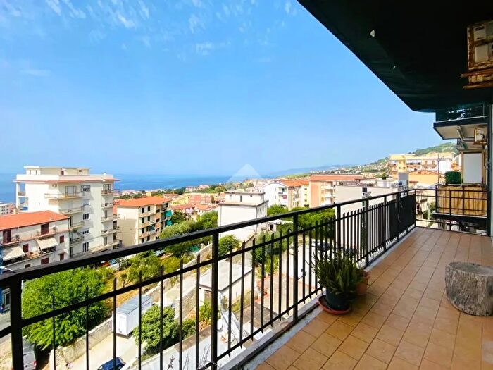 Appartamento bilocale in vendita in Via Nazionale, Paola