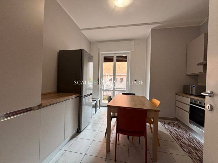 Appartamento con 5 locali in affitto in Via Franceschine, Cittadella Porta Nuova, Verona
