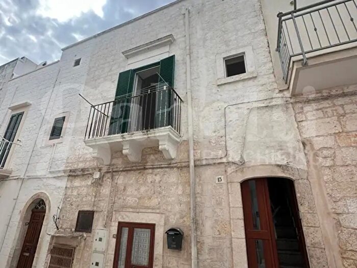 Casa trilocale in vendita in Via Francesco Fiorentino Sn, Ostuni