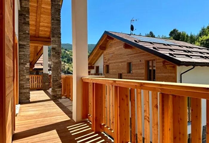 Case in Vendita e in Affitto - 2