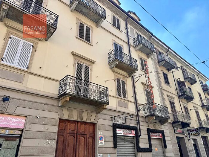 Appartamento bilocale in vendita in Via Monginevro, Torino