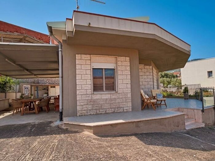 Casa con 5 locali in vendita in Via del Mare, Alcamo Marina, Alcamo