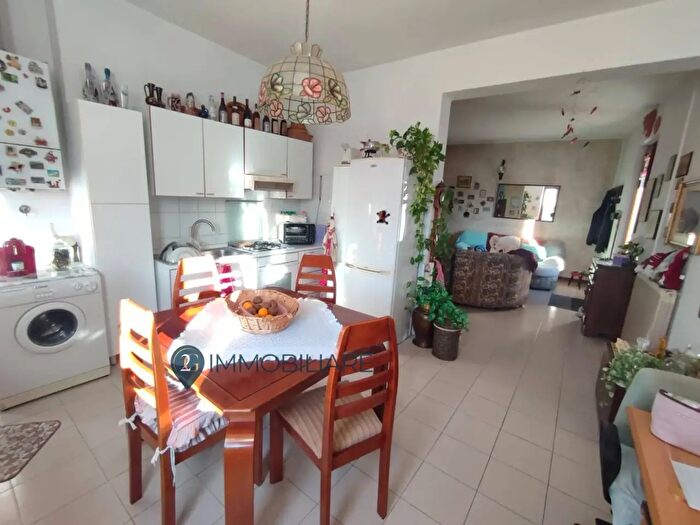Appartamento quadrilocale in vendita in Via Castello, Beverino