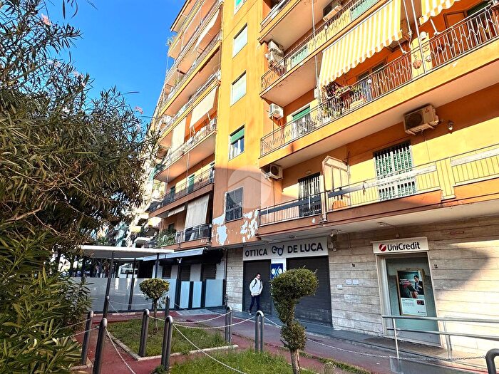 Appartamento trilocale in vendita in Via Principe di Piemonte, Casoria