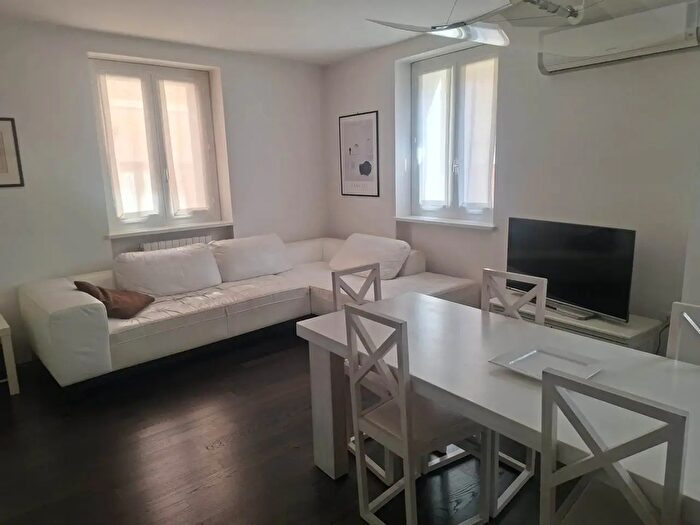 Appartamento quadrilocale in affitto in Ancona