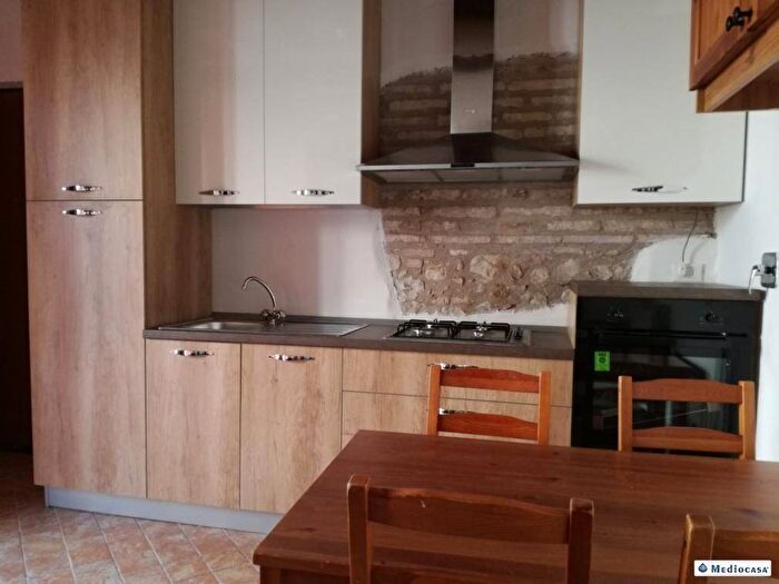 Appartamento bilocale in affitto in Via Clitunno, Bastia, Bastia Umbra