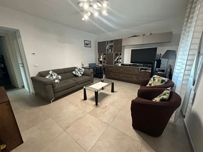 Casa trilocale in vendita in Via Brandolese, Padova