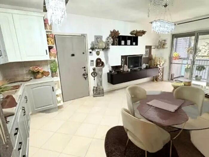 Appartamento trilocale in vendita in Riccione