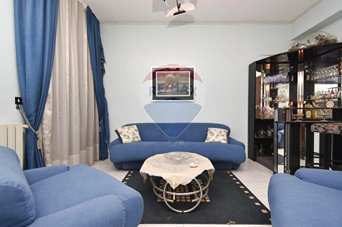 Appartamento con 5 locali in vendita in Via Municipio, Misterbianco