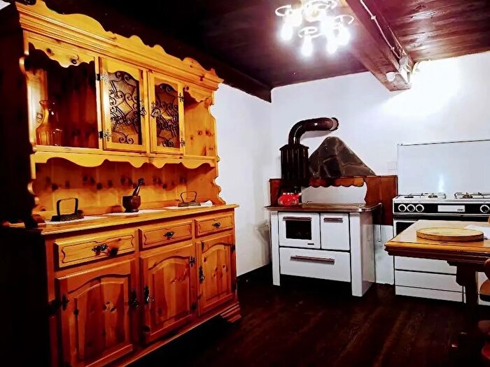 Casa con 5 locali in vendita in Antrogna, Calasca Castiglione