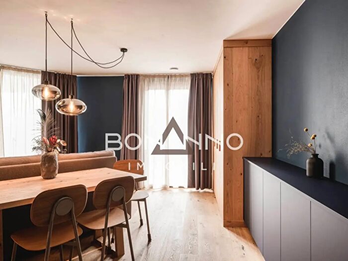 Appartamento bilocale in vendita in Piazza Parrocchia, Dobbiaco