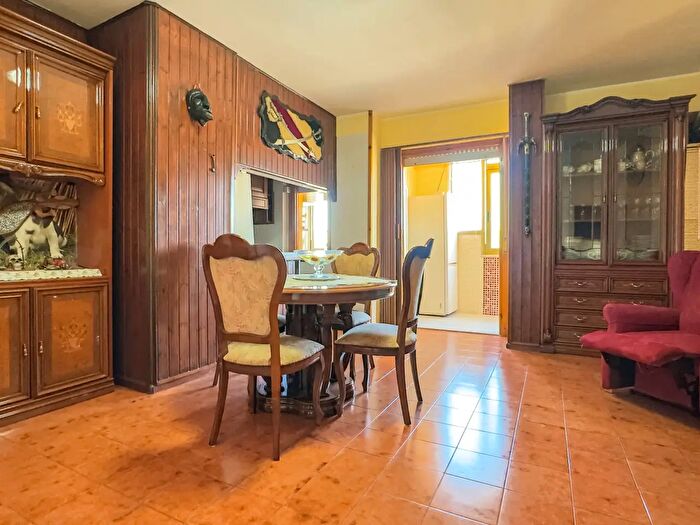 Appartamento trilocale in vendita in Via Irlanda, Quartu SantElena