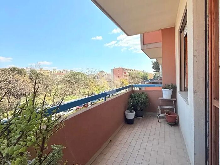 Appartamento trilocale in vendita in Via Portogallo, Quartu SantElena