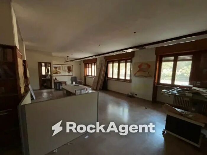 Appartamento con 5 locali in vendita in Via Vincenzo Gioberti, Foggia