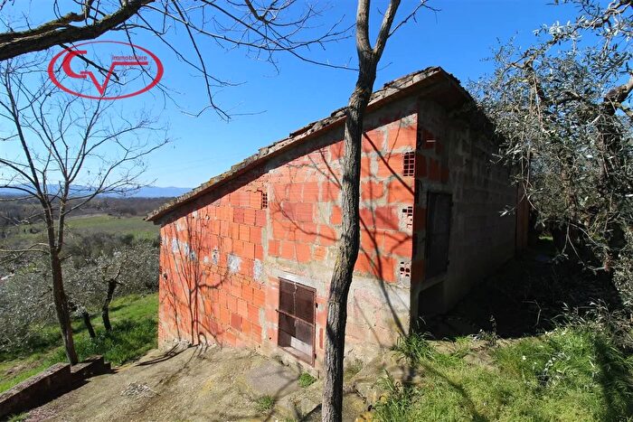 Casa in vendita in Terranuova Bracciolini