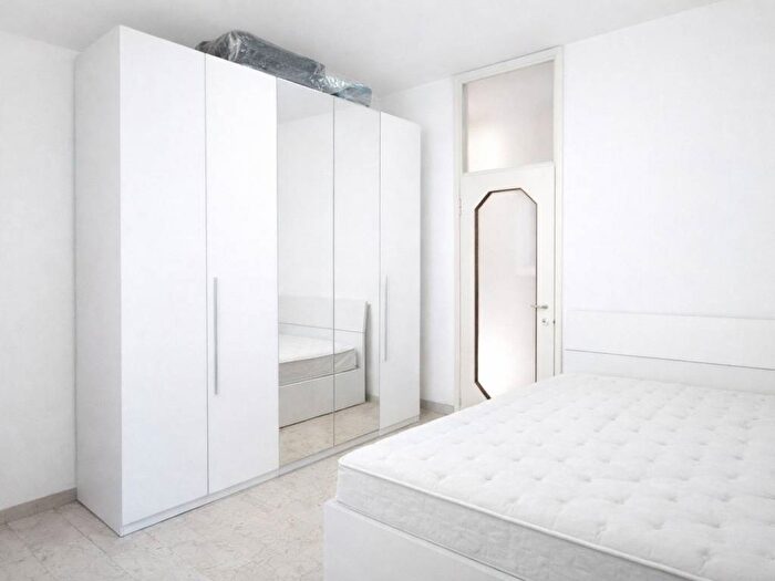 Appartamento bilocale in affitto in Via Gian Francesco Parravicini, San Biagio, Monza