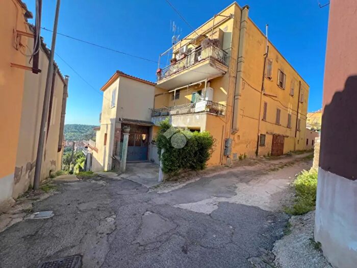 Casa monolocale in vendita in Vicolo Bernardino Iacobini, Lanuvio
