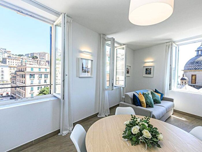 Appartamento bilocale in affitto in Via Brignole De Ferrari, Carmine, Genova