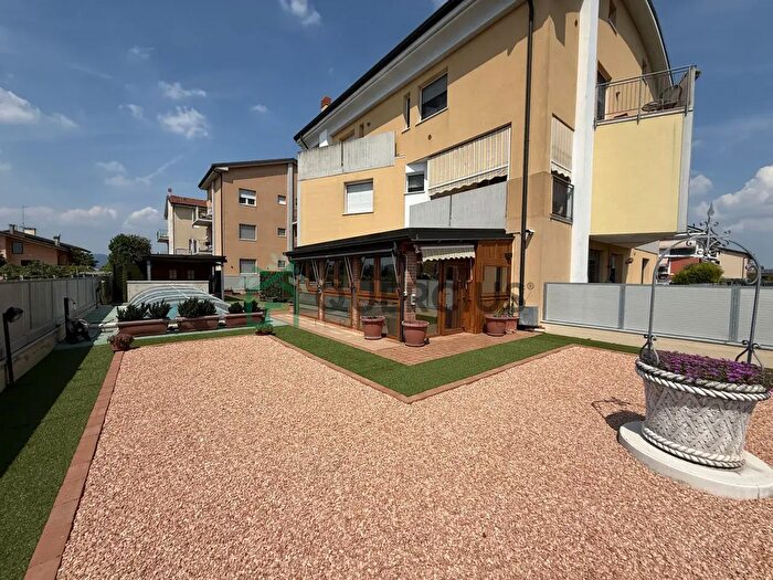 Appartamento trilocale in vendita in Via Anna Frank, San Bonifacio