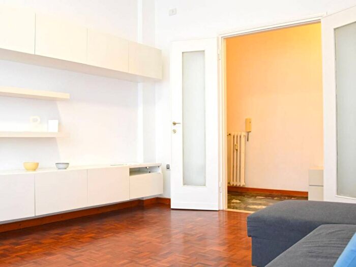 Appartamento bilocale in affitto in Via Giulio Bechi, Gorla, Milano