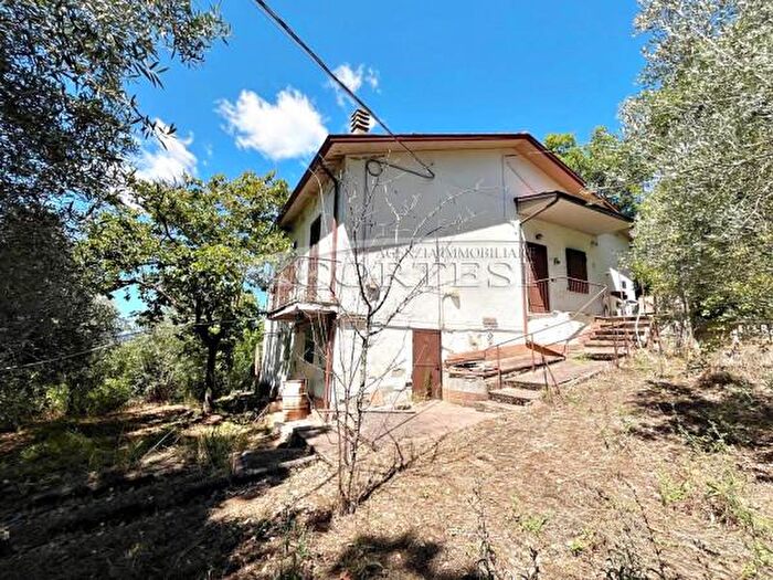 Casa trilocale in vendita in Strada Civitella Benazzone, Perugia