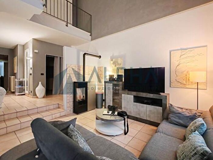 Casa con 5 locali in vendita in Via Pietà, Savignano Sul Rubicone