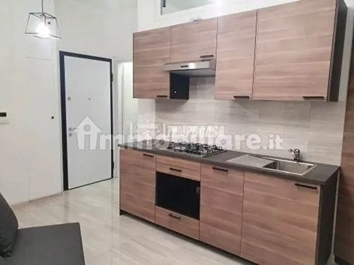 Appartamento trilocale in affitto in Piazza Giovanni Bausan, Milano