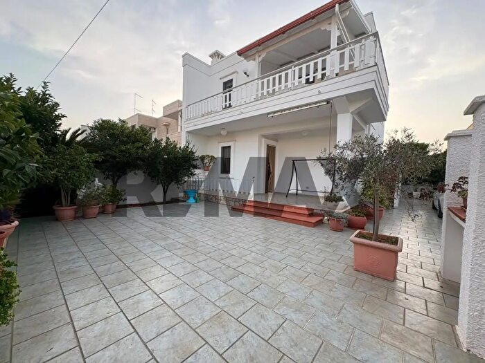 Casa con 6 locali in vendita in Via Cornelia Snc, Carovigno