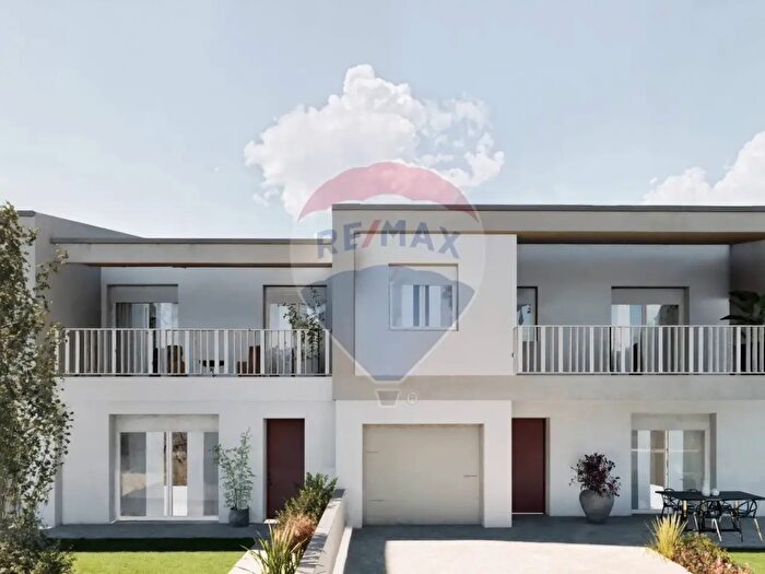 Casa quadrilocale in vendita in Viale Martiri della Liberta, Sorbolo Mezzani