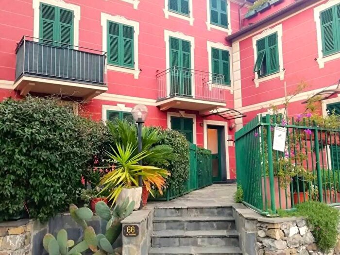 Appartamento bilocale in affitto in Via Petronio, Centro, Sestri Levante
