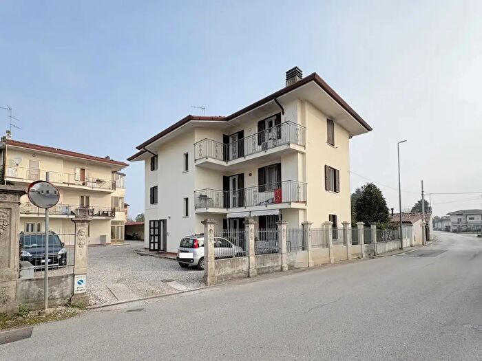 Appartamento trilocale in vendita in Via Verdi, Pozzuolo Del Friuli