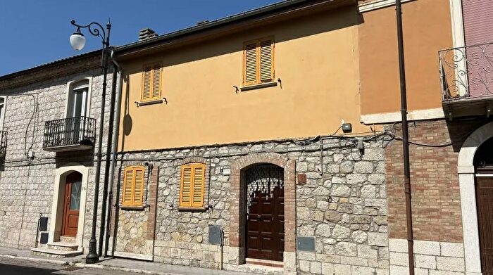 Casa bilocale in vendita in Via Marconi Montorio nei Frentani Montorio nei Frentani, Montorio Nei Frentani