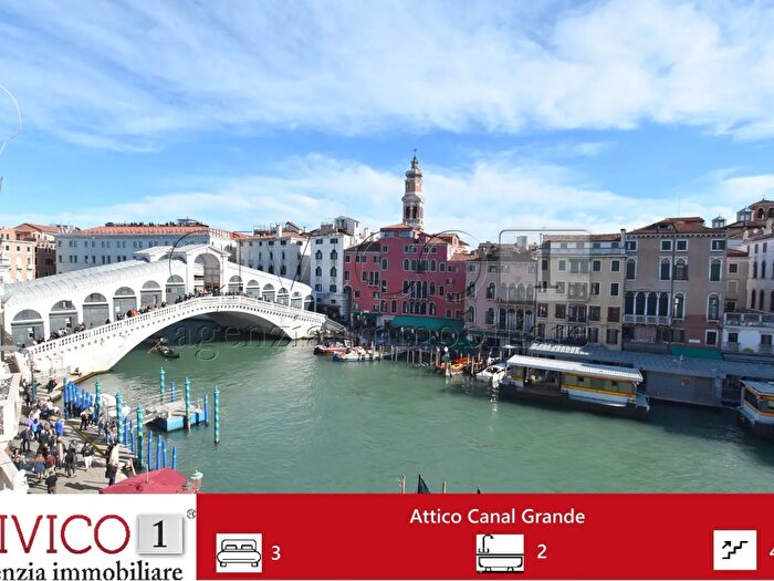 Appartamento con 8 locali in vendita in Riva del Vin, Venezia