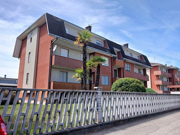 Appartamento trilocale in vendita in Vigevano