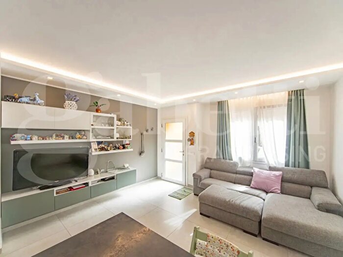 Appartamento trilocale in vendita in Via Salvemini Snc, Selargius