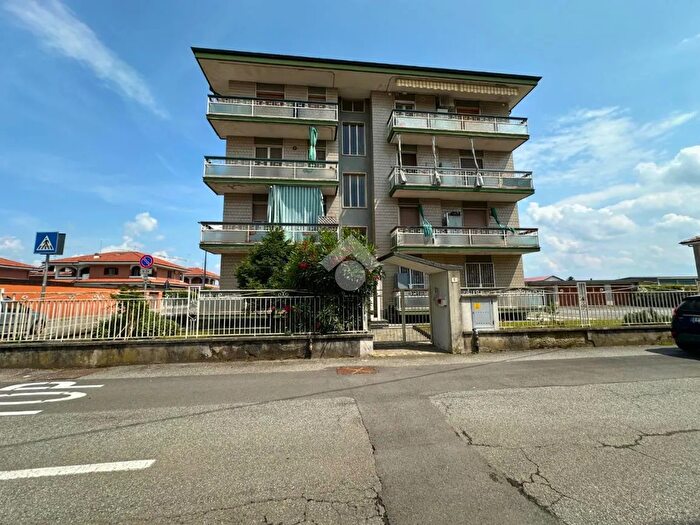 Appartamento trilocale in vendita in Via Vespucci, Santhia