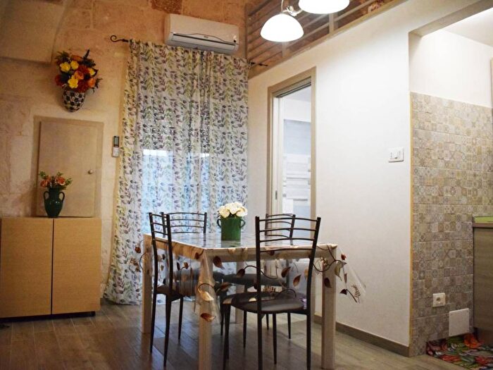 Appartamento bilocale in affitto in Via Francesco Saverio Mercadante, Martina Franca