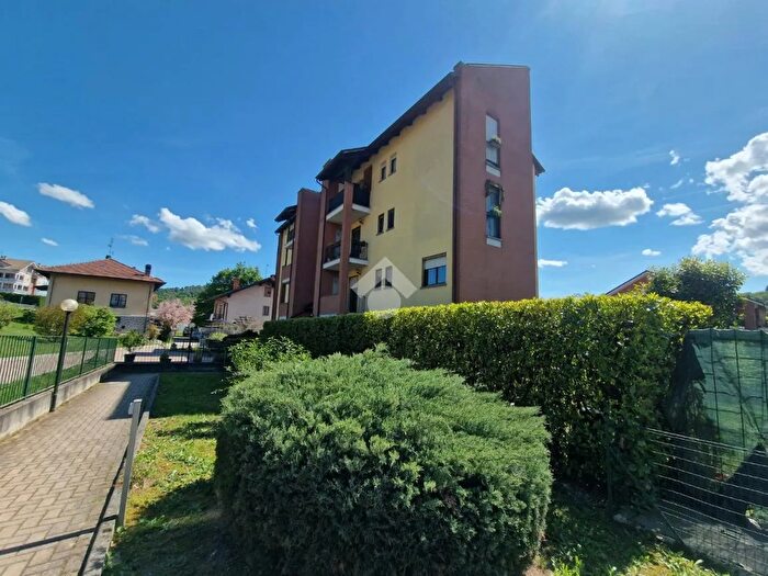 Appartamento quadrilocale in vendita in Strada Bussolino, Gassino Torinese