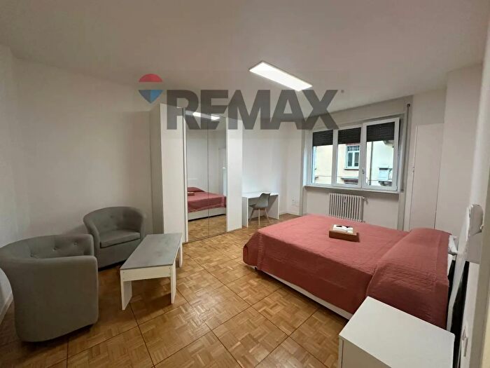 Appartamento monolocale in affitto in Via Piave, Varese