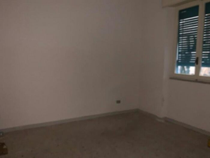 Appartamento trilocale in vendita in Via Salita Melissari, Reggio Calabria