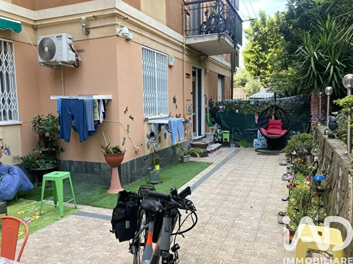 Appartamento con 5 locali in vendita in Via Gerolamo Ratto b, Genova