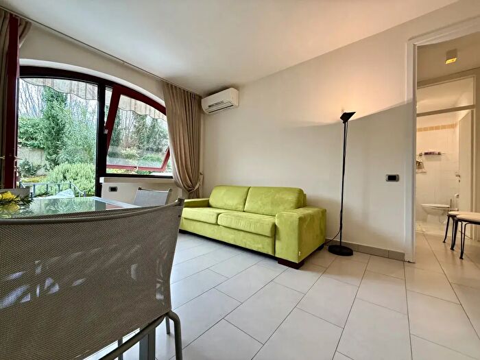 Appartamento bilocale in affitto in Via Mondragon di Sopra, Lazise