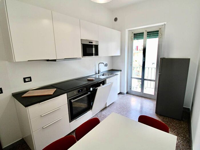 Appartamento con 5 locali in affitto in Via Giuseppe Sapeto, Borgoratti, Genova