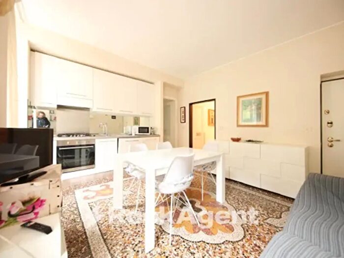 Appartamento trilocale in vendita in Via Gio Bono Ferrari, Camogli