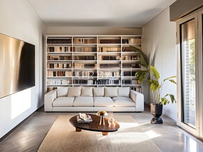 Appartamento con 5 locali in vendita in Via Marzabotto, Forli