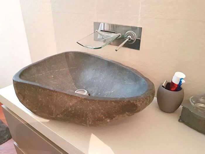 Casa con 6 locali in vendita in Reggio Emilia