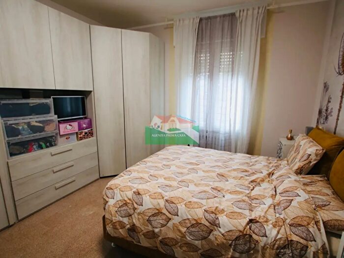 Appartamento quadrilocale in vendita in Via Grado, Ravenna
