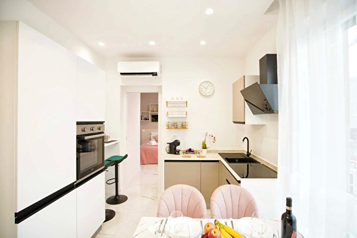 Appartamento monolocale in affitto in Viale Belfiore, Firenze